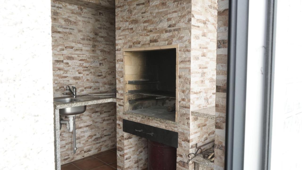 Casas Do Aidro Guest House Freches Exterior photo